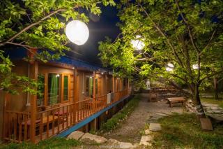 Khwaabgaah-A Boutique Homestay & Cafe - Tirthan Valley - 3