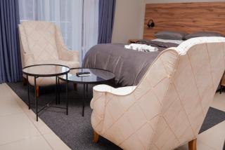 Sandown Suites and Conference Centre - 9