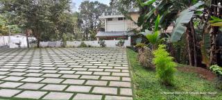 Genesis Spaces Sky 6 guests - 7