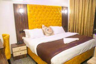 De Baylux Hotel and Suites, Lekki, Lagos - 0