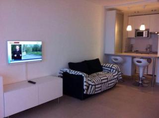 Seafront studio in Juan-les-Pins - 2