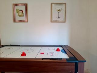 4-Bed Spacious House Perfect for Long-Term Stays - 8