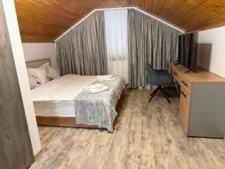 Pensiunea Seraris - 3