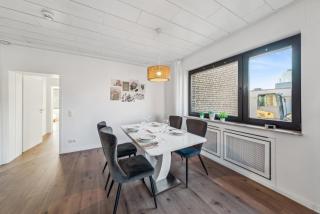 LuxApts Phantasialand-Köln-Messe-Balkon-Küche - 7