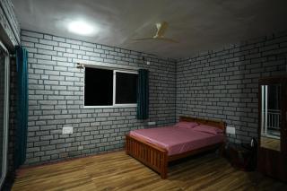 RIVER SIDE Home Stay - 1