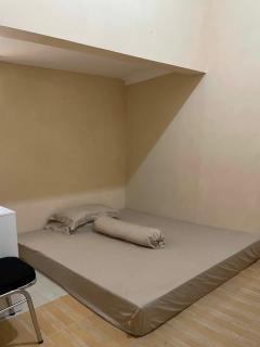 Homestay Elisa di tengah kota Malang - 2