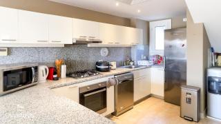 Ollystays Joubal Lagoon 3BR Villa Heated Pool - 3