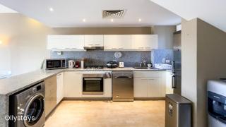 Ollystays Joubal Lagoon 3BR Villa Heated Pool - 2