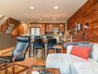 Urban Loft 30 day minimum - Hood River - 2