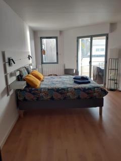 Carteret centre, port avec balcon vue mer - 1