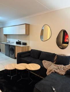 Crystal Lagoon pretoria Comfort apartments - 8