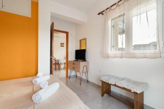 Anna's Apartment 4 Sea View Stay 3p - 3