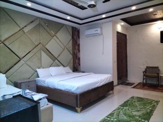 Sky Heaven Guest House - 8