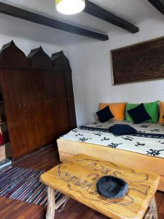 Old Town House of Spite I 9 - 6