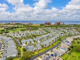 Beautiful Aloha Escape - 8