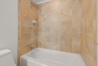 Beautiful Aloha Escape - 1