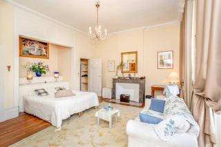 Château du pegulier Chambres hôtes - 1