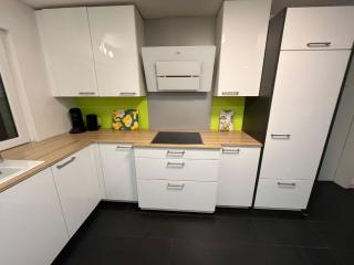 FlexStay Room 10 - 7