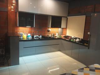 Rustic Roots Inn - 6