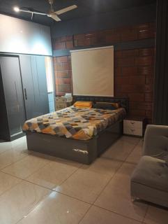 Rustic Roots Inn - 4