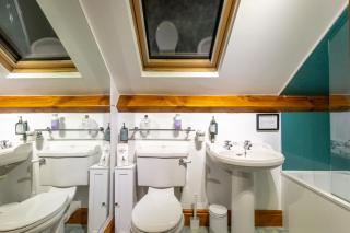 Brooklands 5 Star Guest House - 6