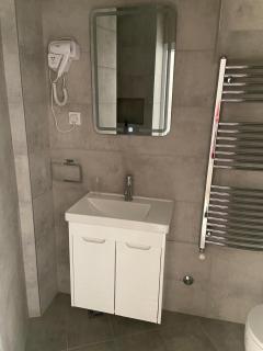 Old Town Lounge Belgrade - 9