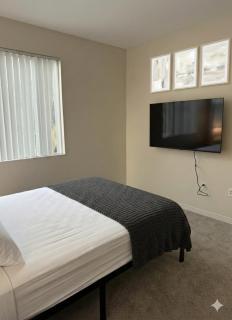 Luxury 1BR Apartment with Resort Amenities - Marina del Rey by the Docks - 8