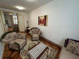 Orient Apartment Old Town - 5