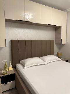 Central Apartment Christmas Market - 8