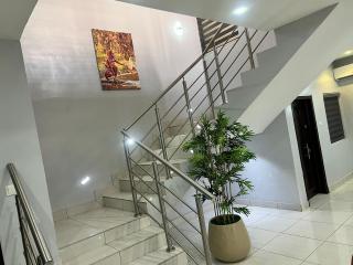 Lekki holiday shortlet - 5