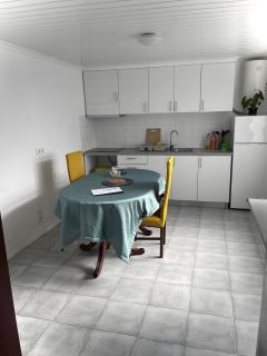 Tiny apartment near the airport - 4