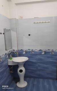 Mahadev Guest House - 4