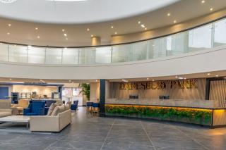 Daresbury Park Hotel - 8