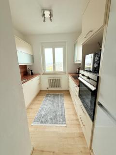 3-Zimmerwohnung & 3 Min zur Straßenbahn - 4
