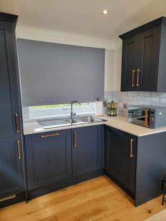 Luxury Portree Cottage Hillside - 4