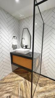 The Pink Pool - Swimming pool - 8