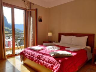 Guesthouse Lithos - 4