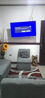 Apartamentos Adela cerca embajada americana - 0