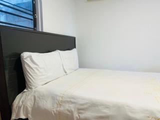 Lobone's Apartments Tlokweng - 9