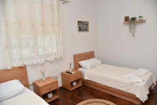 Woodlands apartments - 1