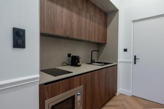 Suite Brume - Maison les Arcades au pied de la gare de Charleville-Mézières - 7