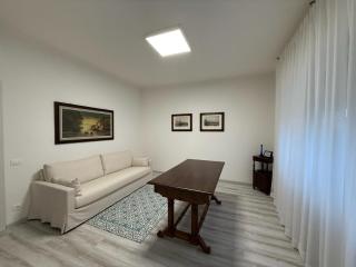 Elena's apartment - casa gialla - 0