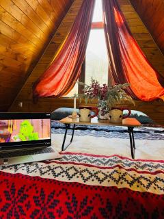 Mountain Shadow Cottage in Racha - 2