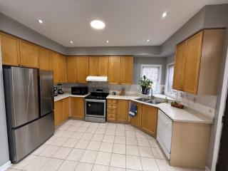 Pearson Airport Cozy Room Mississauga - 9