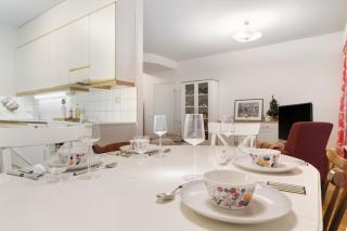 City Apartment, Private Sauna & Wifi - 5