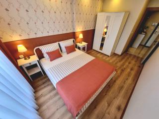 2 Bedroom Cozy Apartment - 9