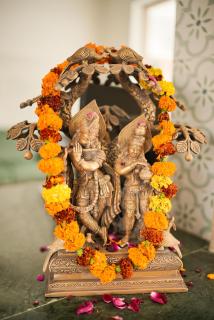 Shri Thakur Ji Niketan Near ISKCON Vrindavan - 2