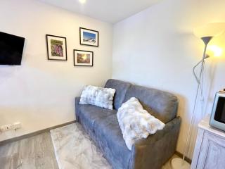 Studio 2 Alpes 1800, pied des pistes - 1