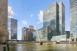 Modern & Spacious Apt In London Business Centre - 3