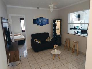 Apto Amplo a 7 min da praia Wi-Fi e Netflix - 8